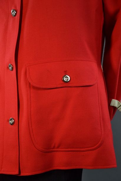COURRÈGES PARIS Veste en laine rouge sanglée...