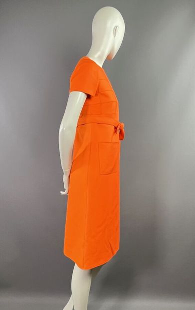 COURRÈGES PARIS - Robe orange en sergé de...