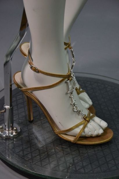 CHRISTIAN DIOR Escarpins ouverts cuir maé...