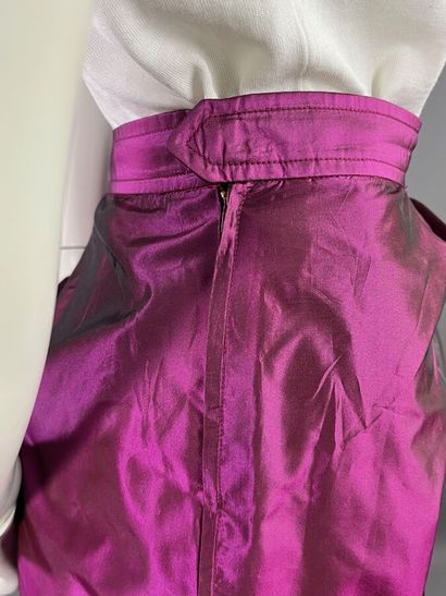 SAINT LAURENT Rive Gauche Jupe en taffetas...