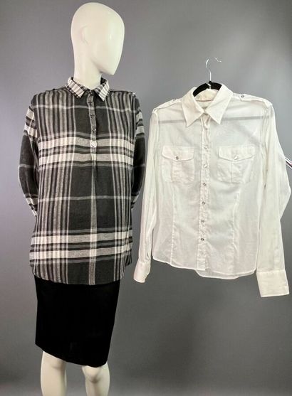 BURBERRY Lot de 2 chemisiers voile de coton...