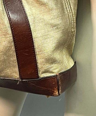 BURBERRY Grand sac cabas bandoulière en toile...