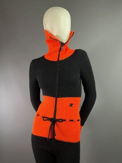 COURRÈGES PARIS Combinaison pantalon moulante...