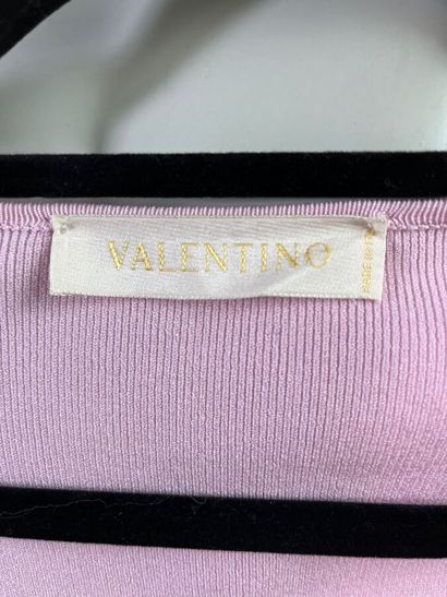 VALENTINO Top stretch rose pâle décolleté...