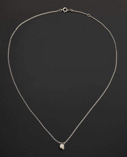 Pendant in white gold 18 k (750 thousandths)...