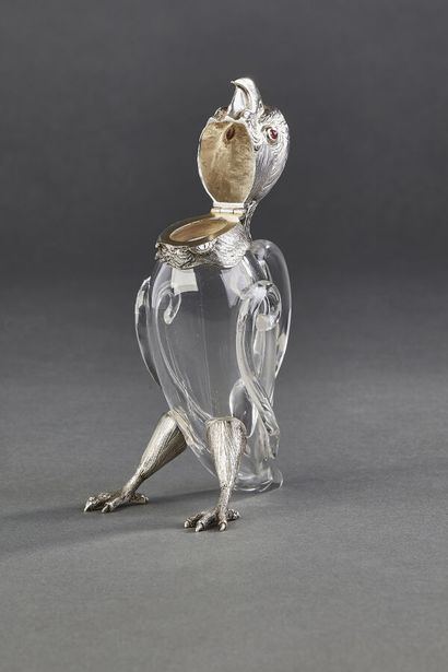 SAMPSON & MORDAN, London, 1880-1882
Bottle...