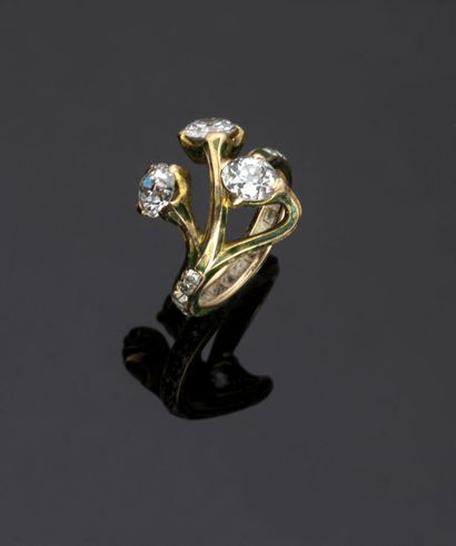 18k yellow gold (750 k) flower ring set with...