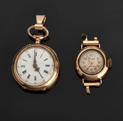 Small watch of collar in yellow gold 18 k...