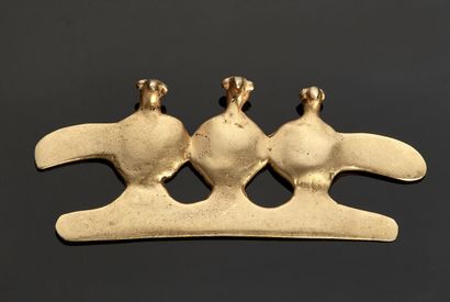 Three birds in yellow gold 14 k (585 thousandths)...