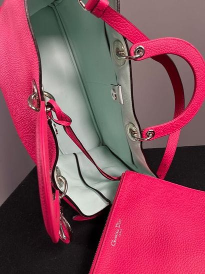 CHRISTIAN DIOR - Sac cabas DIORISSIMO GM...