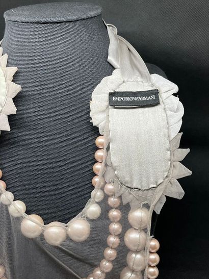 EMPORIO ARMANI - Collier plastron en perles,...