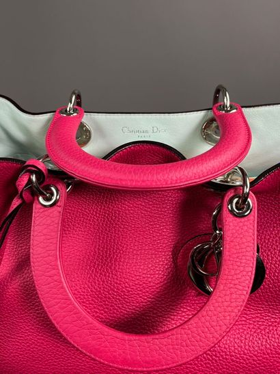 CHRISTIAN DIOR - Sac cabas DIORISSIMO GM...