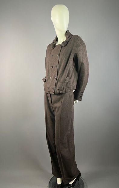 LOUIS VUITTON Paris - Ensemble pantalon en...