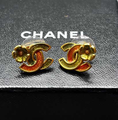 CHANEL Paris - Été 2003 - Boucles d'oreilles...