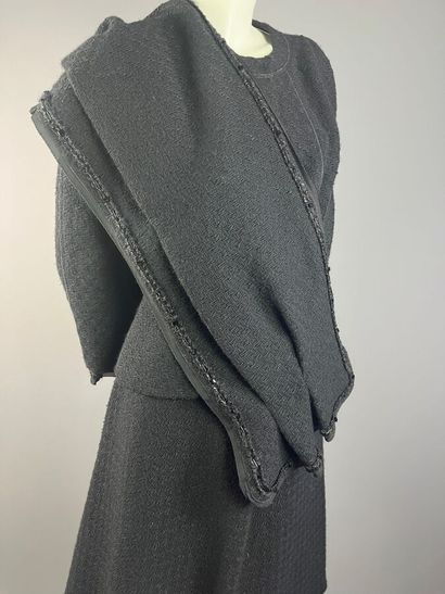 LOUIS VUITTON Paris - Ensemble jupe en laine...