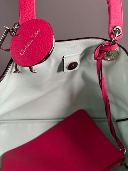 CHRISTIAN DIOR - Sac cabas DIORISSIMO GM...