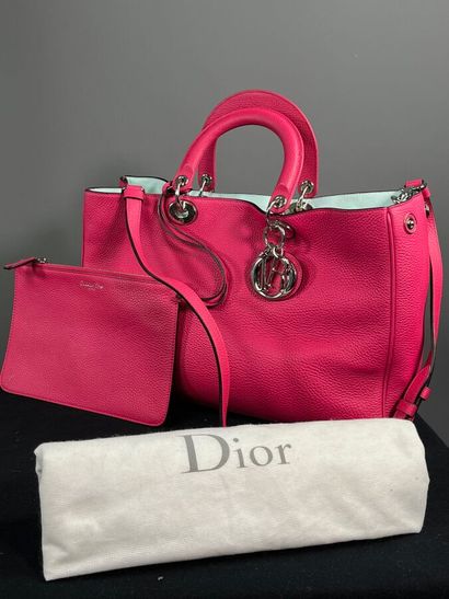 CHRISTIAN DIOR - Sac cabas DIORISSIMO GM...