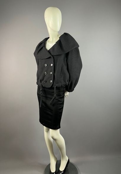 LOUIS VUITTON - Manteau court en laine noire...