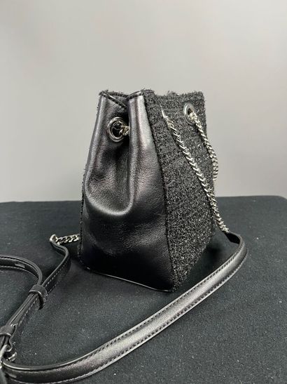 KARL LAGERFELD Petit sac en cuir et tweed...