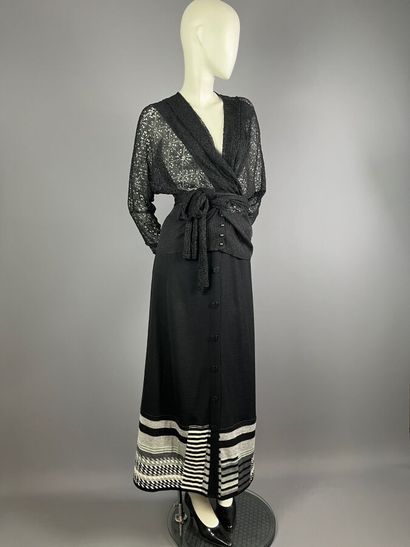 FERAUD / CHACOK - Top en dentelle et lurex...