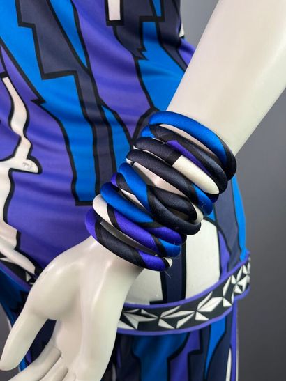 PUCCI FIRENZE - Tenue complète comprenant...