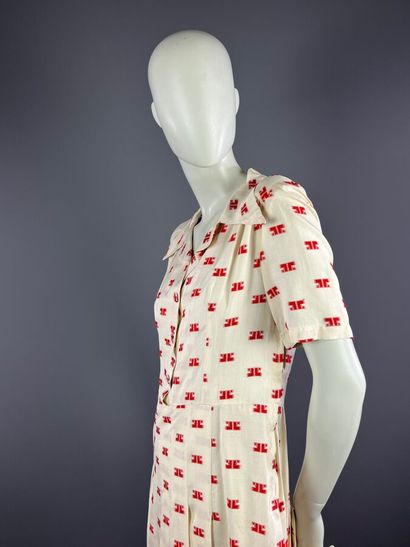 Anonyme - Robe d'été en soie blanche monogram...