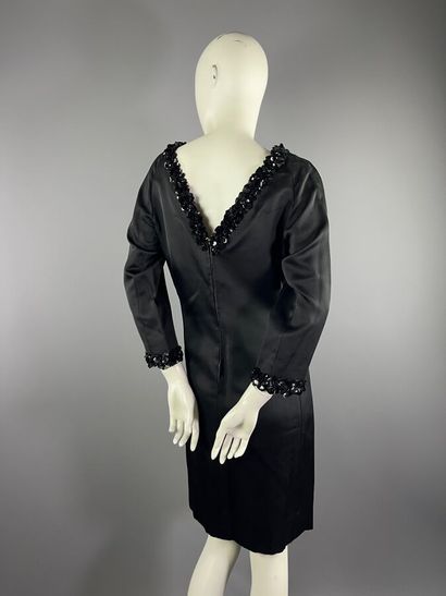 Années 60 - Robe cocktail en soie noire et...