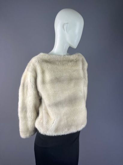 HÉLÈNE GAINVILLE - Veste-pull en vison blanc...