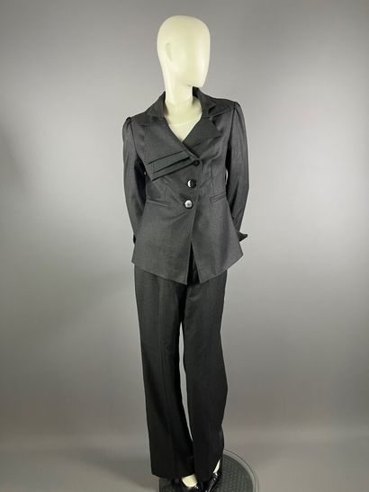 FÉRAUD - Tailleur pantalon en laine gris...