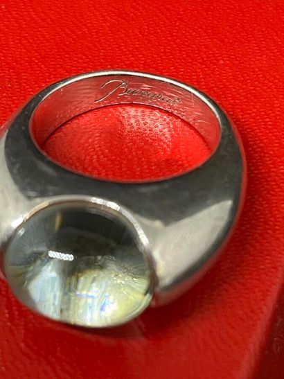 BACCARAT Bague en argent 925 cabochon cristal

Le...