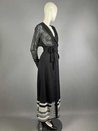 FERAUD / CHACOK - Top en dentelle et lurex...