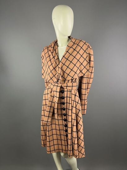 Vers 1980 - Manteau oversize en jersey beige...