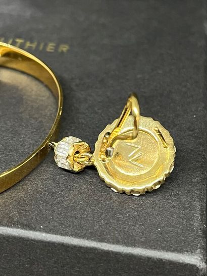 ALEXANDRE VAULTHIER - Boucle d'oreille unique...