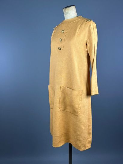 PIERRE CARDIN Création Paris - Robe en soie...