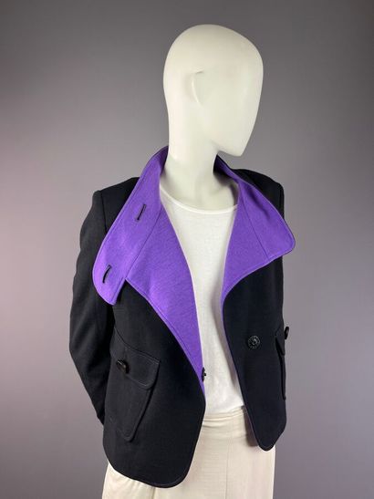 FERAUD - Veste en lainage violet et noir...