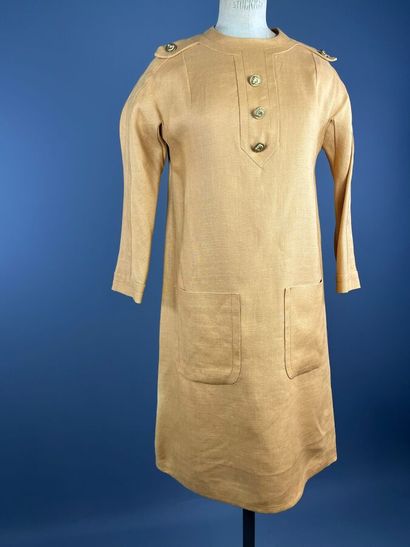 PIERRE CARDIN Création Paris - Robe en soie...