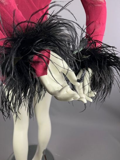 Sans griffe - Parure en plumes d'autruche...