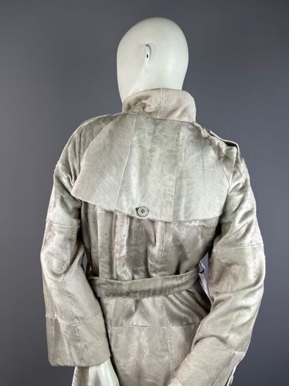 HÉLÈNE GAINVILLE - Trench en fourrure gris...