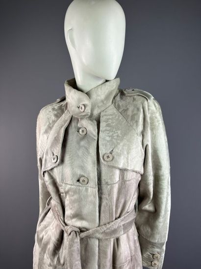 HÉLÈNE GAINVILLE - Trench en fourrure gris...