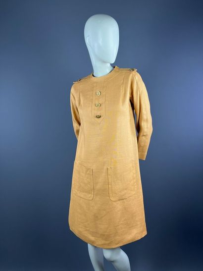 PIERRE CARDIN Création Paris - Robe en soie...