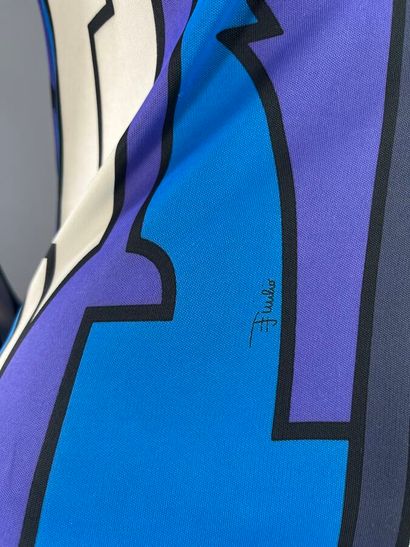 PUCCI FIRENZE - Tenue complète comprenant...