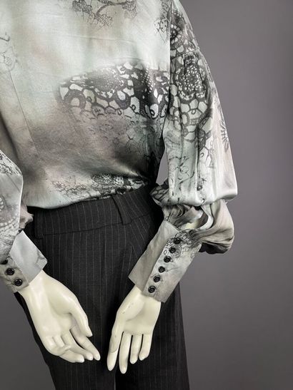 FERAUD / GEORGES RECH - Blouse en satin de...