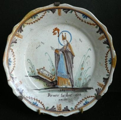 NEVERS
Assiette patronymique en faïence de...