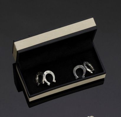 LINKS OF LONDON - Paire de boutons de manchettes...