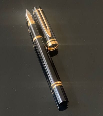 WATERMAN - Stylo Plume modèle Ideal, laqué...