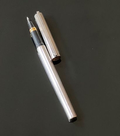 DUPONT - Stylo à bille modèle 