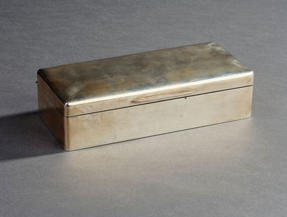 DUNHILL - Boite à cigares en argent sur âme...