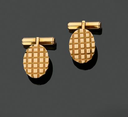 Paire de boutons de manchettes en or jaune...