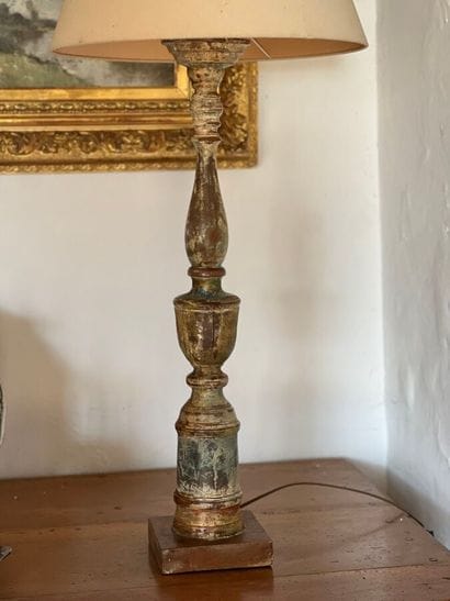 Polychrome wood baluster lamp (wear). 
Height...