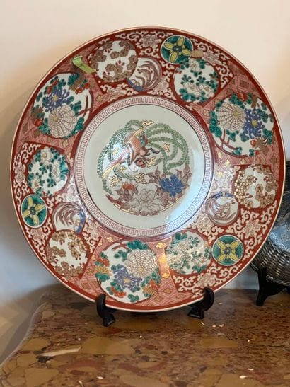 Porcelain dish with polychrome enamel decoration...